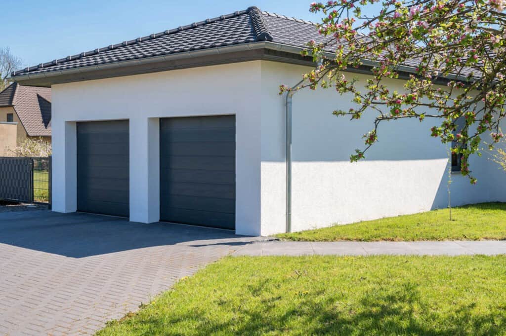 Garage Door Repairs & Servicing